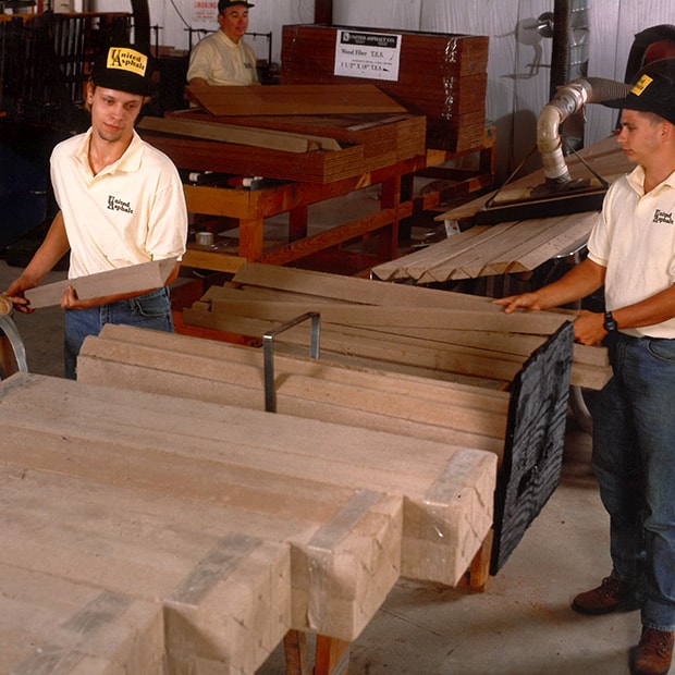Workers-Packaging-Cant-Strip Workers Packaging Cant Strip